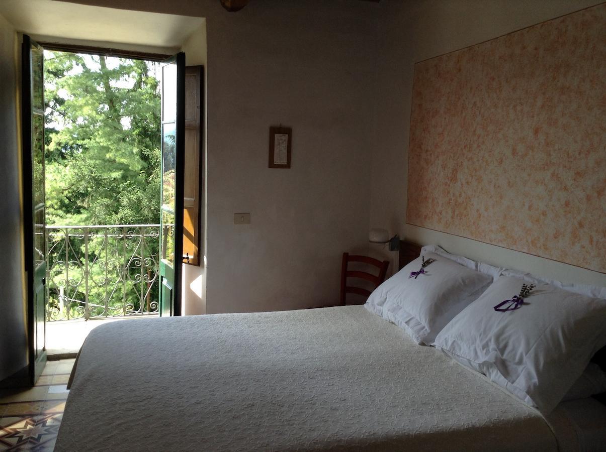 Casa Fontana Tuscany B&B Barga Habitación foto